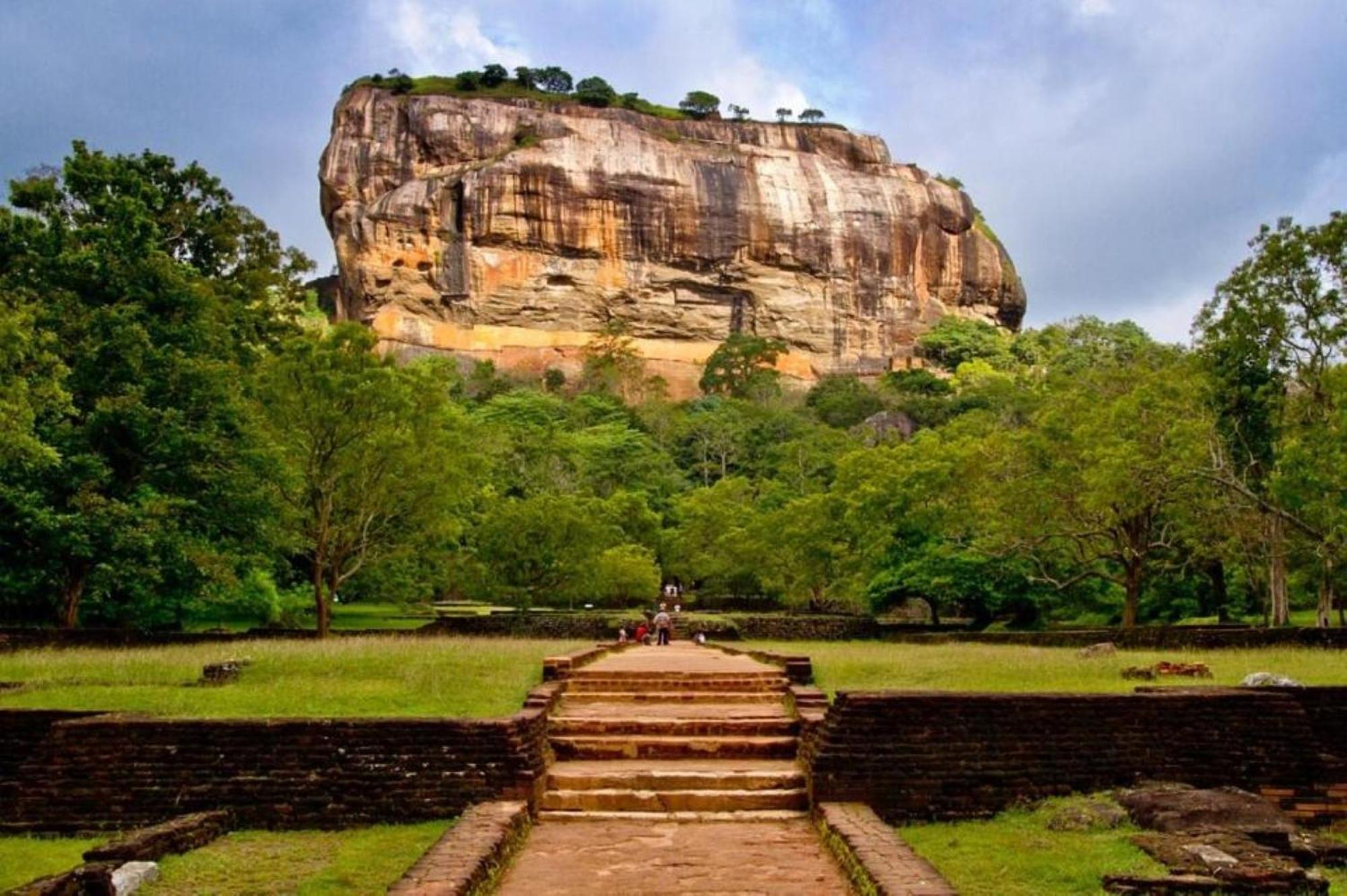 Ruk Sewana Villa Tree House Sigiriya Esterno foto